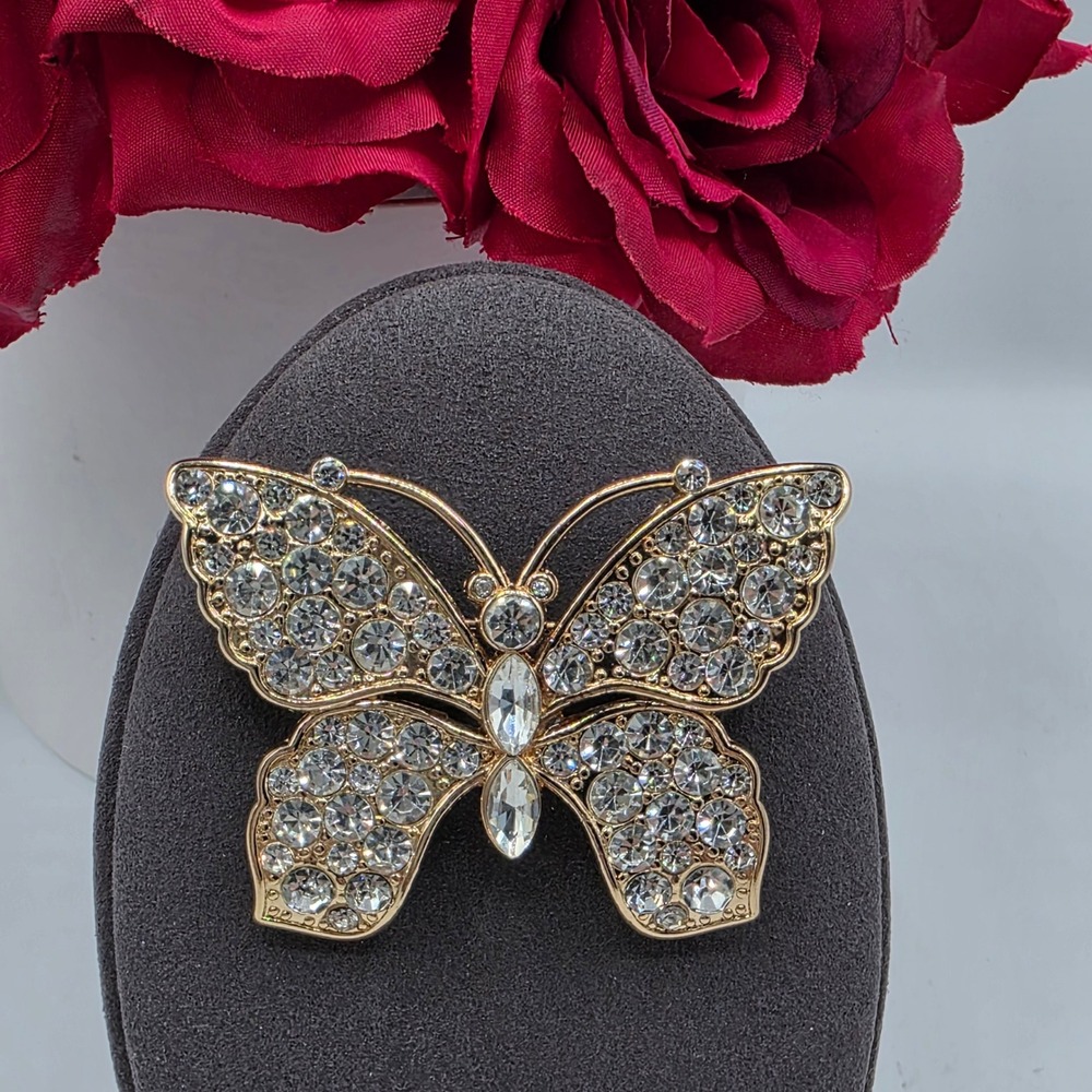 Monet Gold Tone Butterfly Brooch Clear Rhinestone Pavé Vintage Style Pin Sparkly